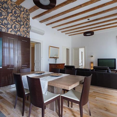 Luxury Beachfront Apartment Banje Dubrovnik Dış mekan fotoğraf