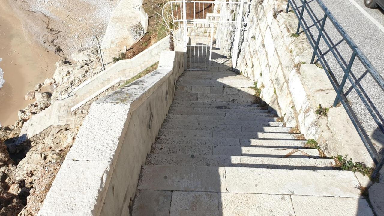 Luxury Beachfront Apartment Banje Dubrovnik Dış mekan fotoğraf