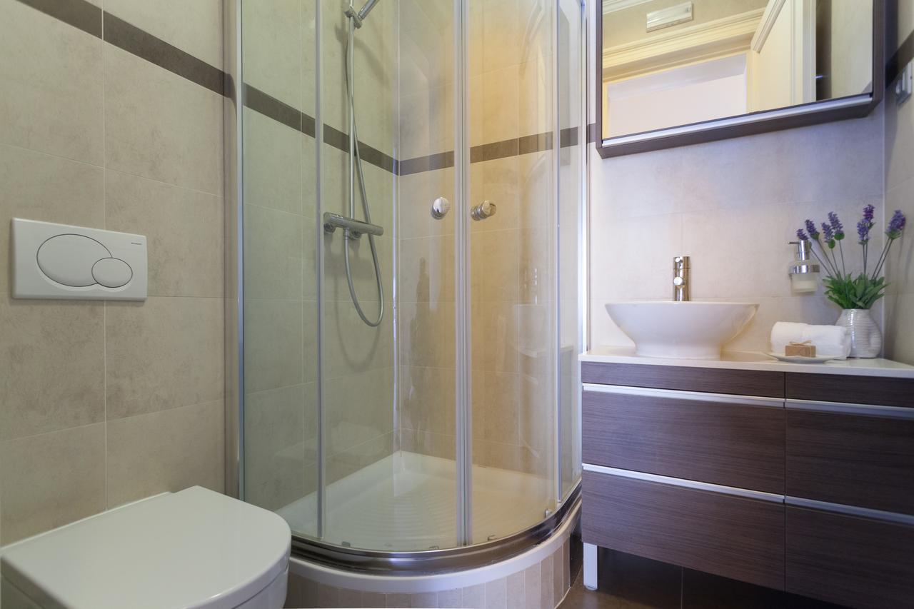 Luxury Beachfront Apartment Banje Dubrovnik Dış mekan fotoğraf