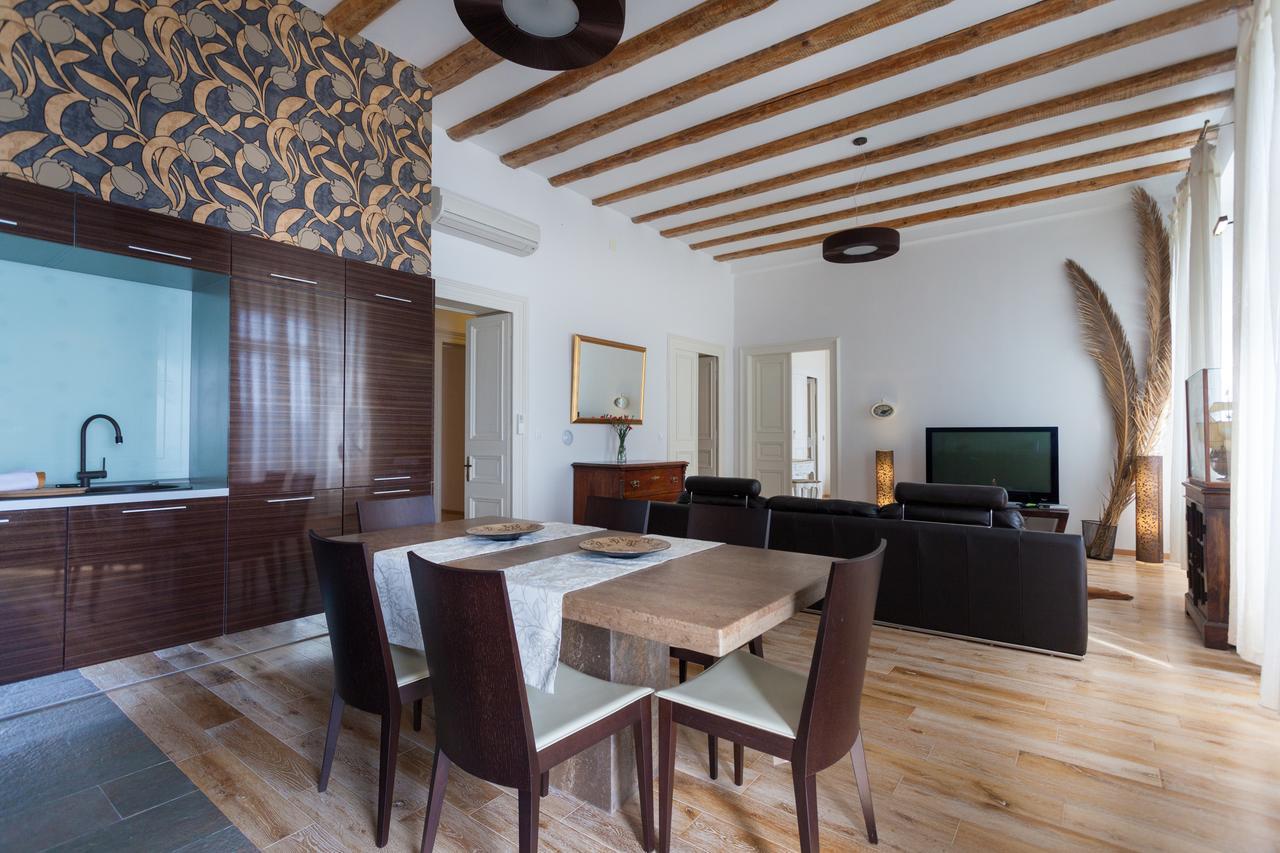 Luxury Beachfront Apartment Banje Dubrovnik Dış mekan fotoğraf